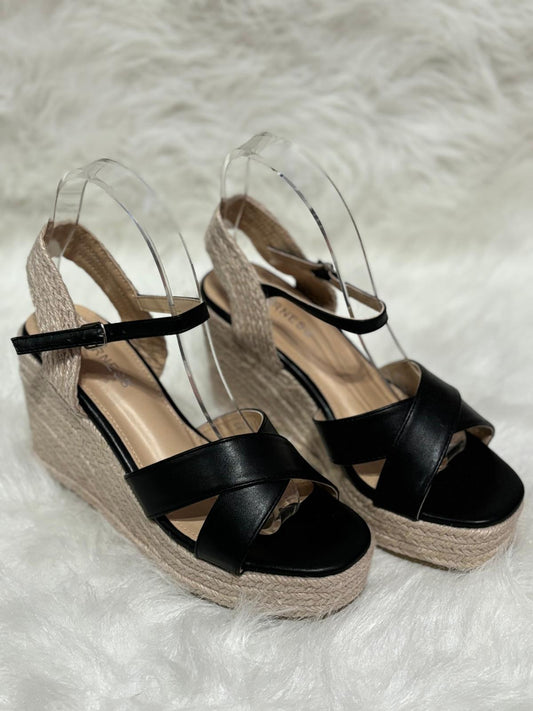 Black Wedges