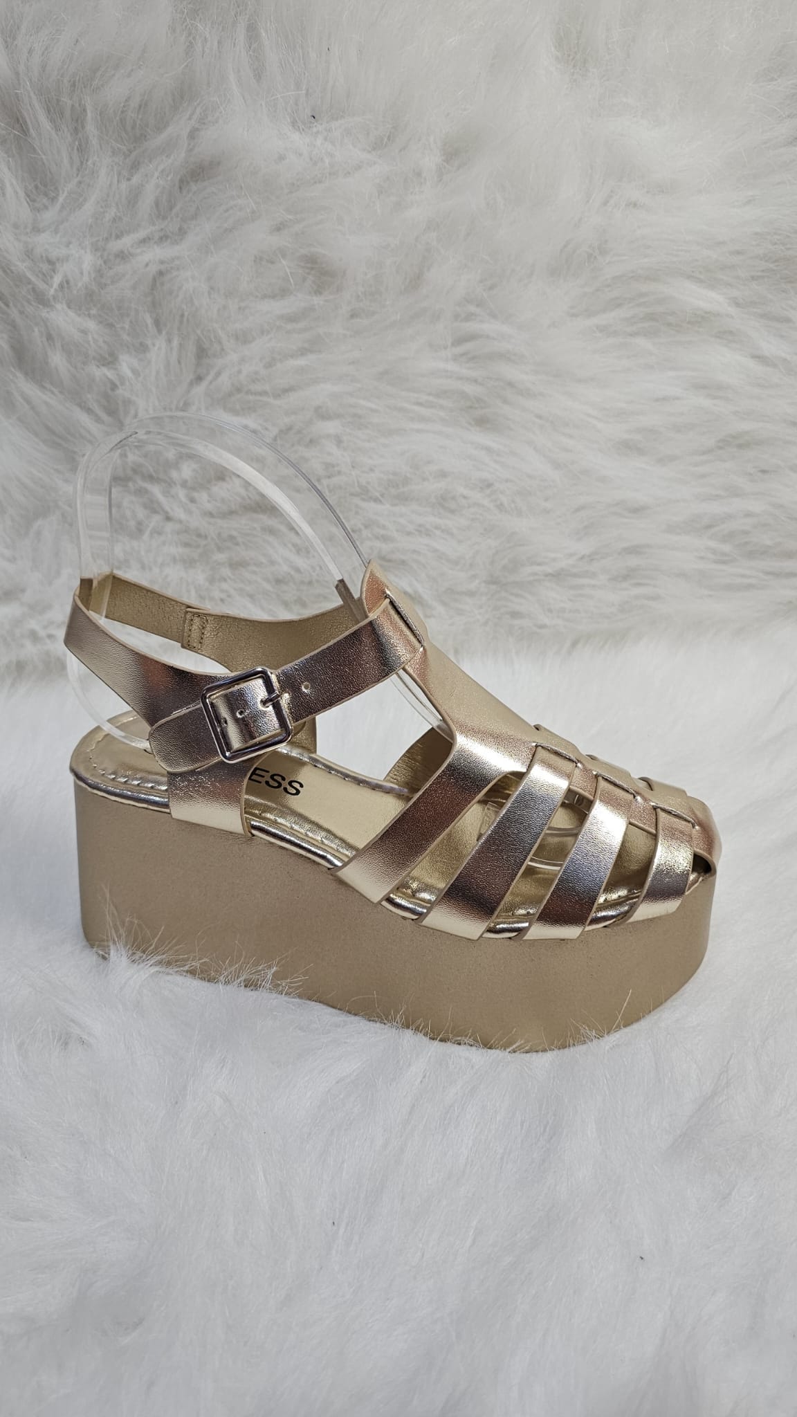 Gold Briann